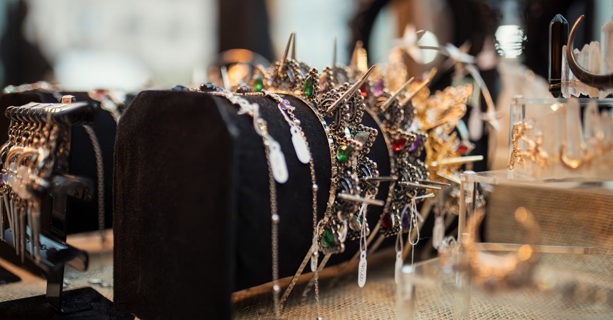 découvrez notre collection exceptionnelle de bijoux élégants et raffinés, parfaits pour toutes les occasions.