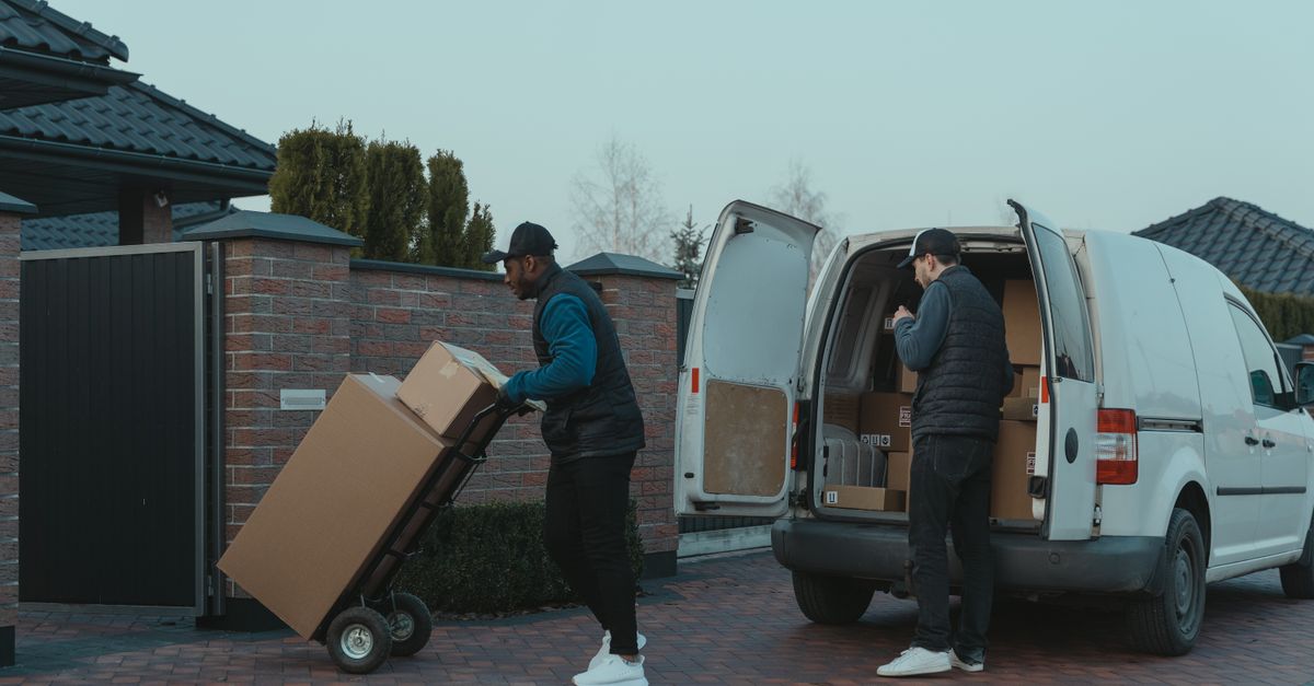 découvrez notre remorque dolly, idéale pour transporter vos charges lourdes en toute sécurité et simplicité. parfait pour un usage professionnel ou personnel.