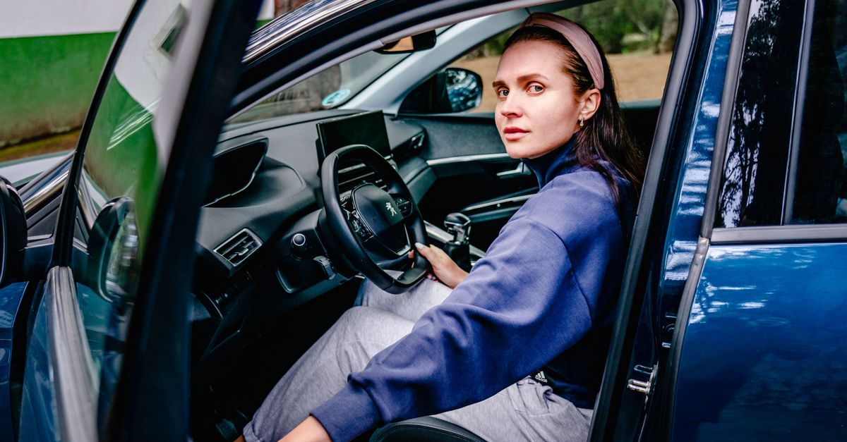découvrez les dimensions détaillées du peugeot 3008 : longueur, largeur, hauteur et empattement pour mieux connaître ce suv incontournable.