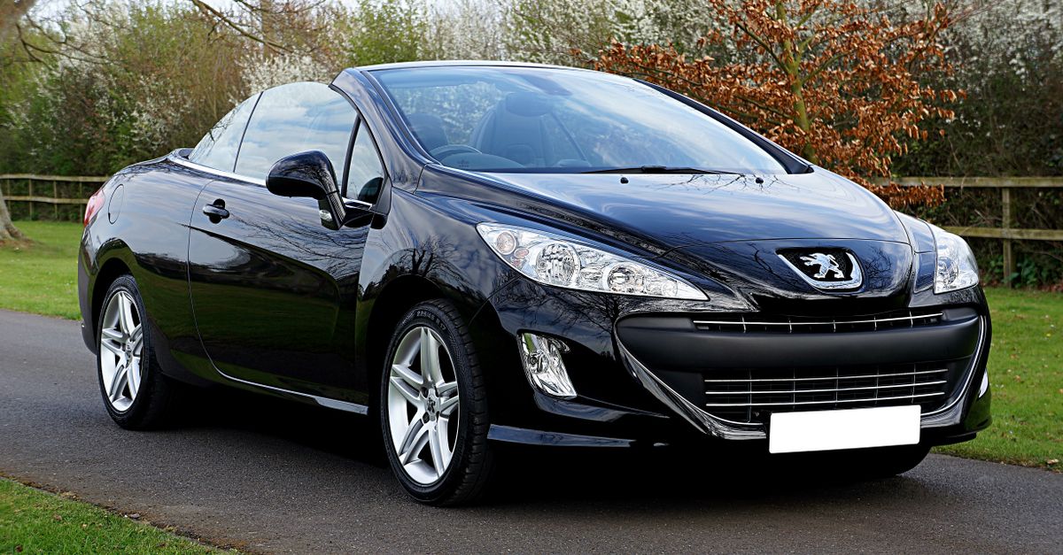 découvrez les dimensions détaillées de la peugeot 3008 : longueur, largeur, hauteur et volume de coffre pour mieux connaître ce suv compact et élégant.