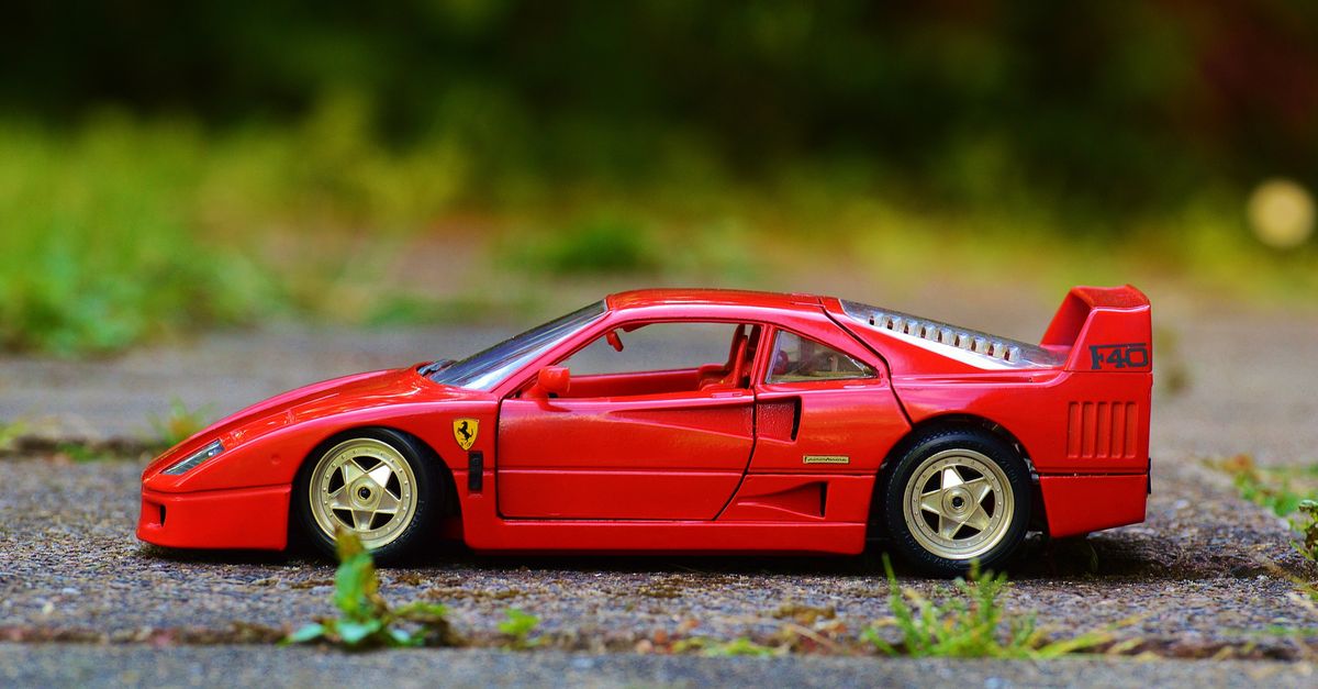 découvrez le prix de la légendaire ferrari f40, une supercar emblématique alliant performance exceptionnelle et design intemporel.