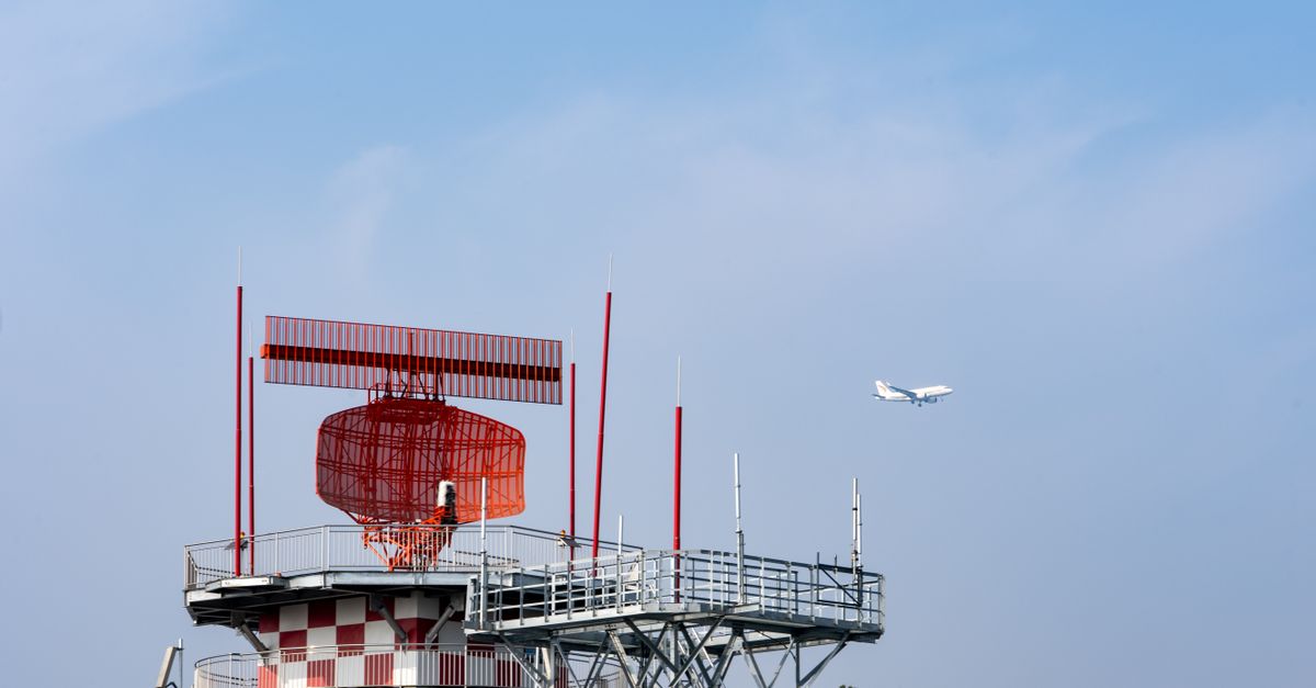 découvrez le radar millia-gatso, une solution avancée pour la détection précise et fiable. idéal pour la surveillance et le contrôle sécuritaire.