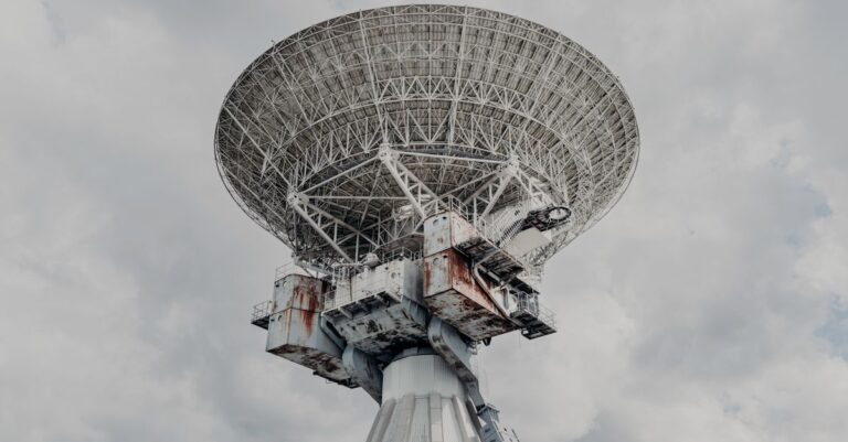 découvrez le radar millia-gatso, une technologie avancée pour la surveillance et le contrôle de la vitesse, assurant sécurité et efficacité sur les routes.