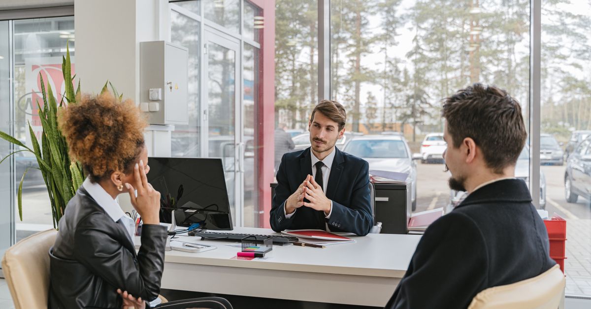 découvrez les solutions de financement auto adaptées à votre budget : crédit automobile, options de remboursement et conseils pour choisir votre véhicule.