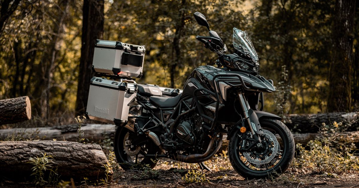 découvrez des solutions de bagagerie moto pratiques et spacieuses pour voyager à deux, transporter vos affaires et profiter pleinement de chaque trajet.