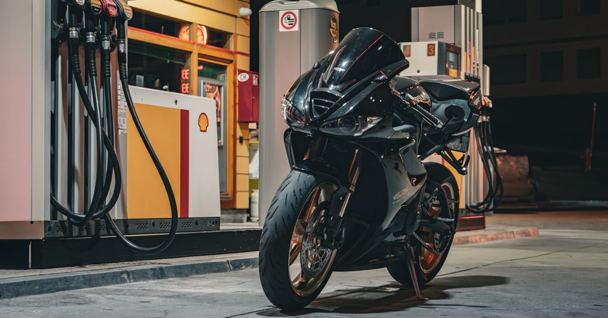 découvrez la consommation de carburant de la triumph bonneville t120, les facteurs qui l’influencent et nos conseils pour optimiser vos trajets.